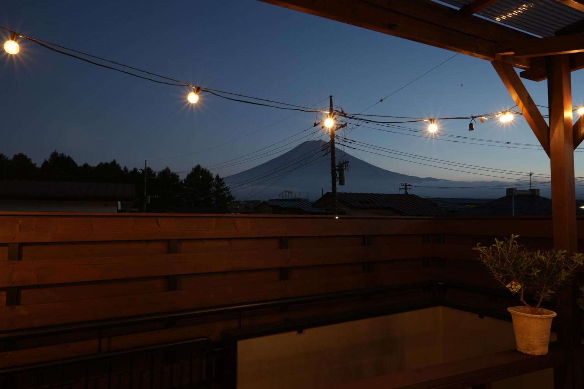 Villa Yamitsuki Fujikawaguchiko Esterno foto